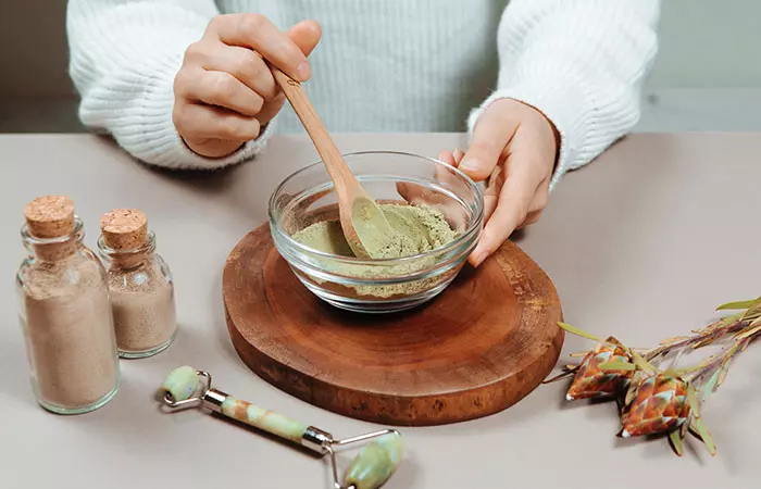 Ubtan Skin Exfoliation