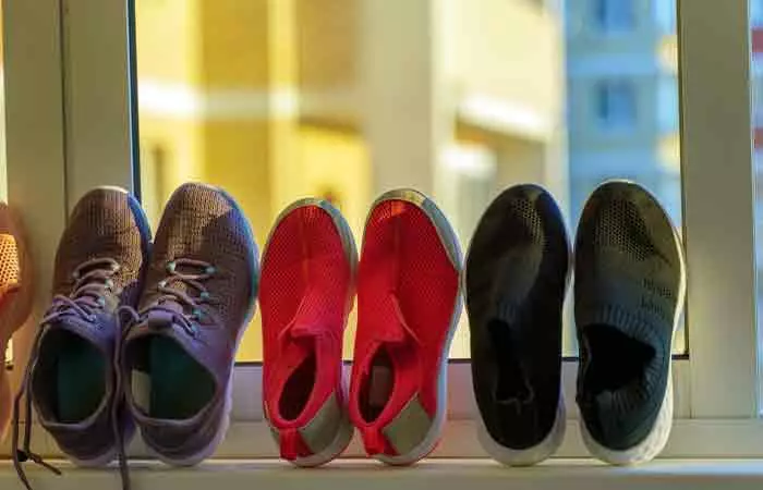 Hang-Them-In-Front-Of-The-Fan