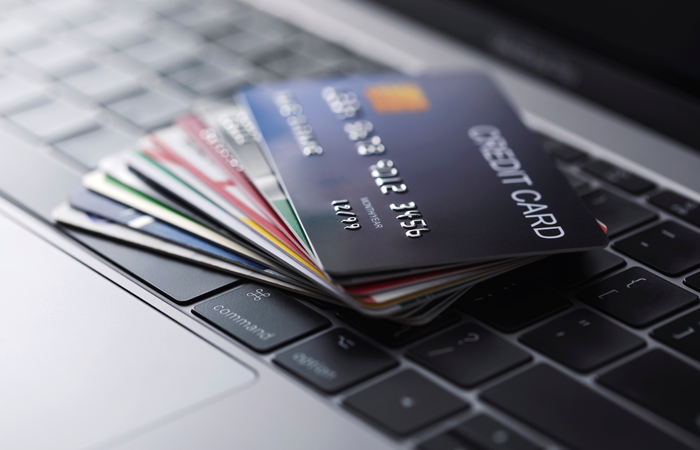 How To Use A Credit Card Smartly