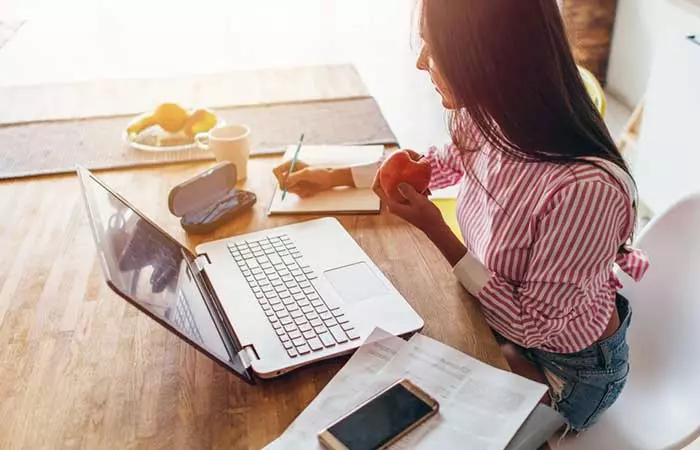 Try The 50/30/20 Rule