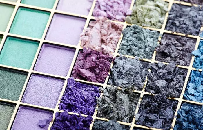 Fixing-A-Broken-Eyeshadow-Box