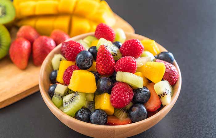 A bowl of fresh fruits