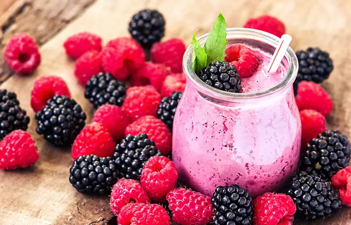 Mixed berries and smoothie