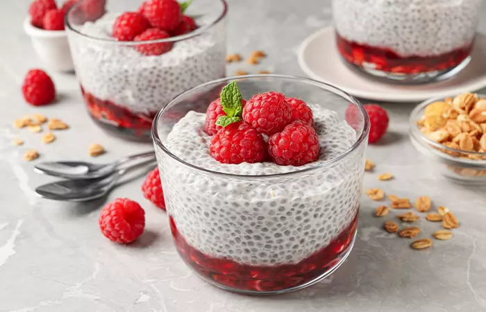 High-protein, low-carb chocolate-raspberry chia pudding