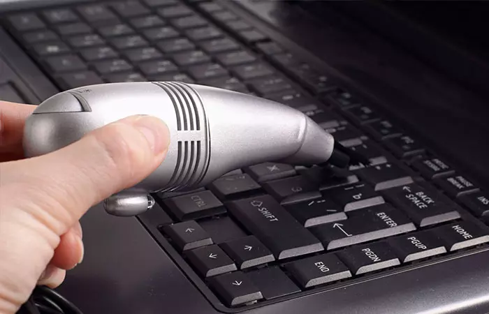Vacuum Keyboard Cleaners