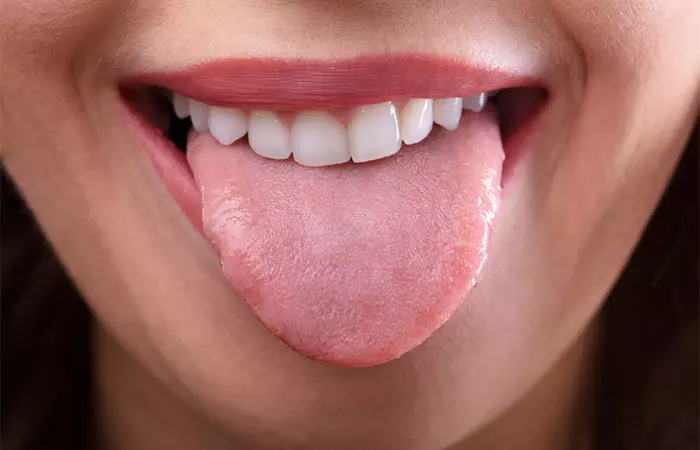 Wipe Your Tongue With A Clean Gauge