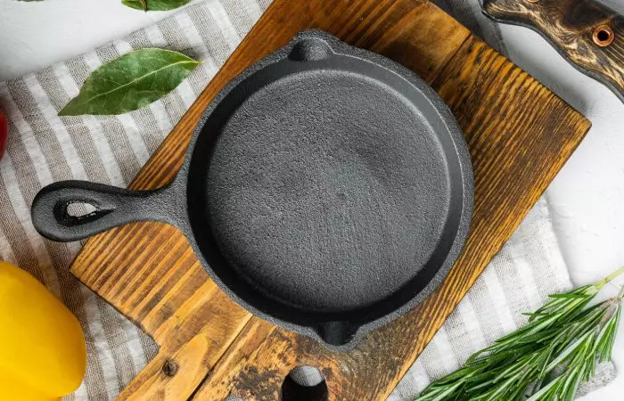 How To Choose The Right Skillet