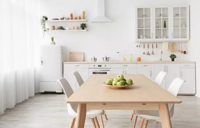 Don’t Add A Huge Dining Table In Your Kitchen