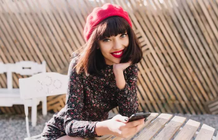 They Don’t Wear Too Many Accessories