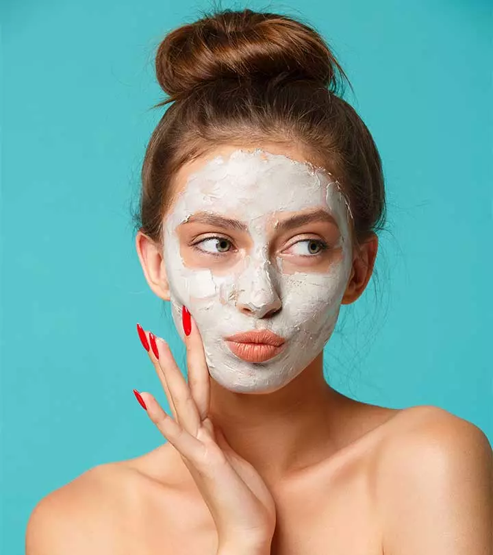 5 DIY Face Masks That Are Perfect For Replenishing Your Dehydrated Skin