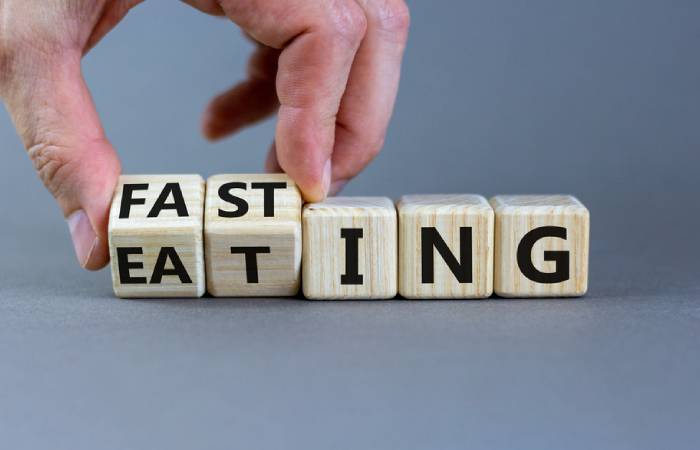 Fasting helps burn fat in the snake diet