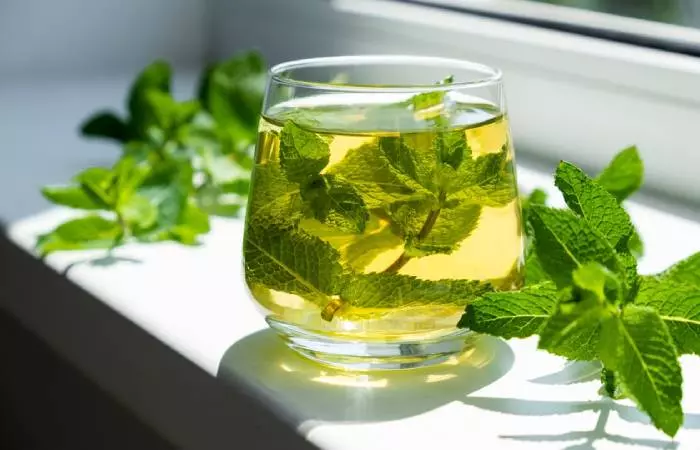 Peppermint Or Ginger Tea
