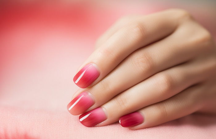 A perfect gradient of coral red shade with baby pink