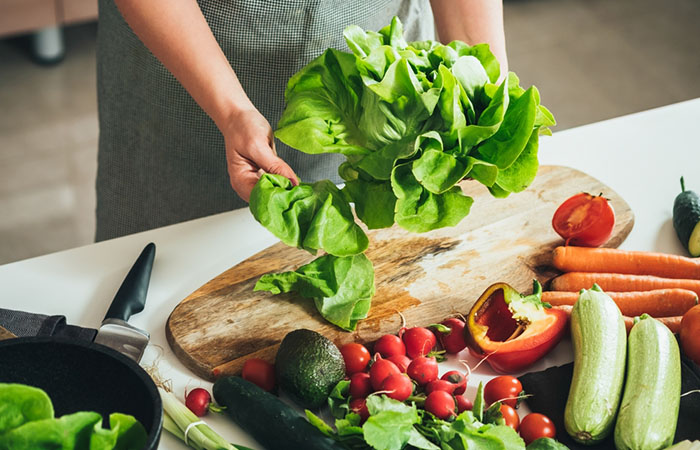 Eat fruits and green vegetables before tattooing