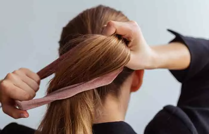 Go-For-Soft-Updos-Or-Ponytails