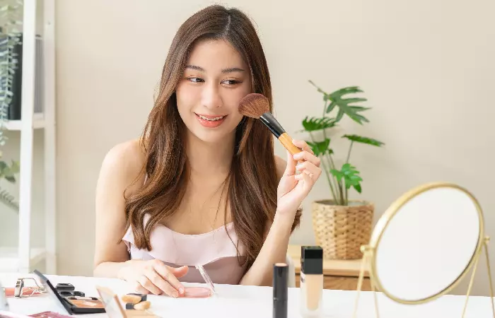 Powder Your Skin Strategically