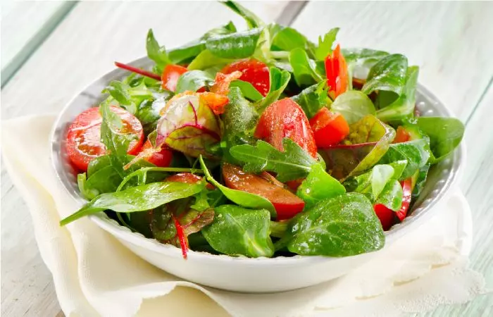 Tomato basil salad for a low-sodium diet
