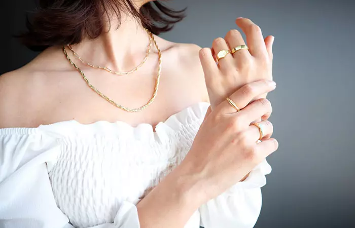 How To Pair Jewelry With Your Outfit
