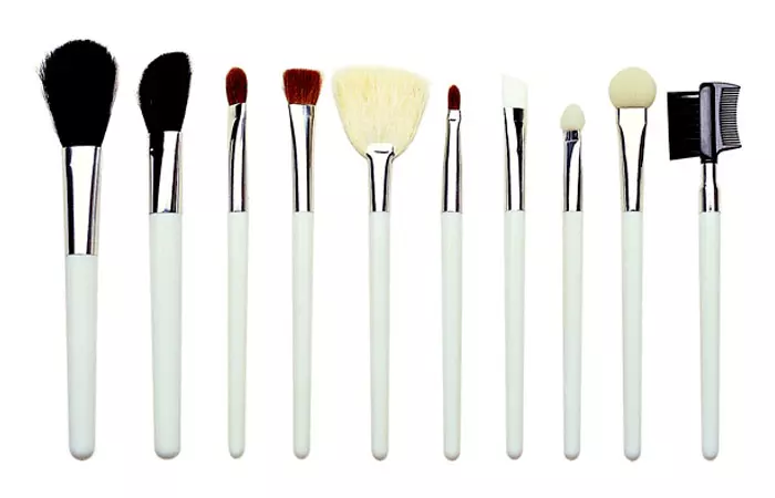 DIY Your Own Makeup Brushes