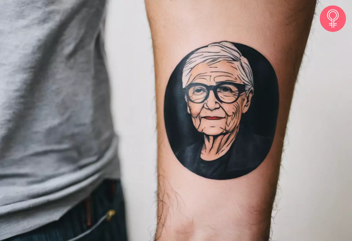 8 Best Grandma Tattoos  Eternalizing Love And Memories - 80