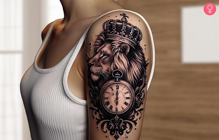 A woman with a crowned lion and a clock on her upper arm