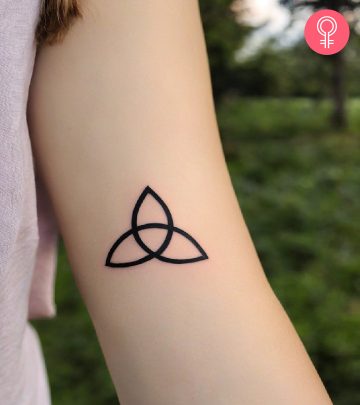 8 Popular Trinity Knot Tattoo Ideas, Designs, And Meanings