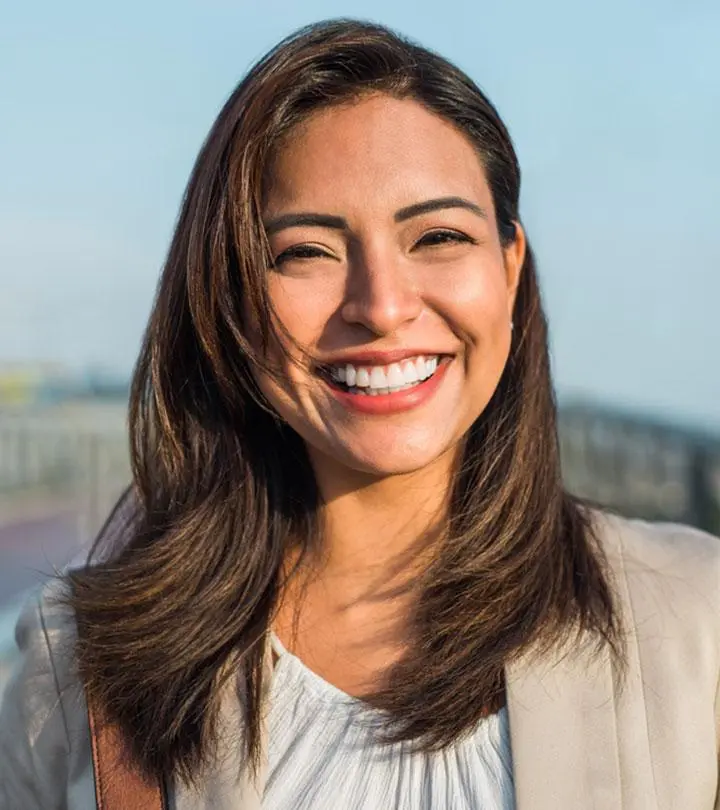 A woman with a Latina hairstyle