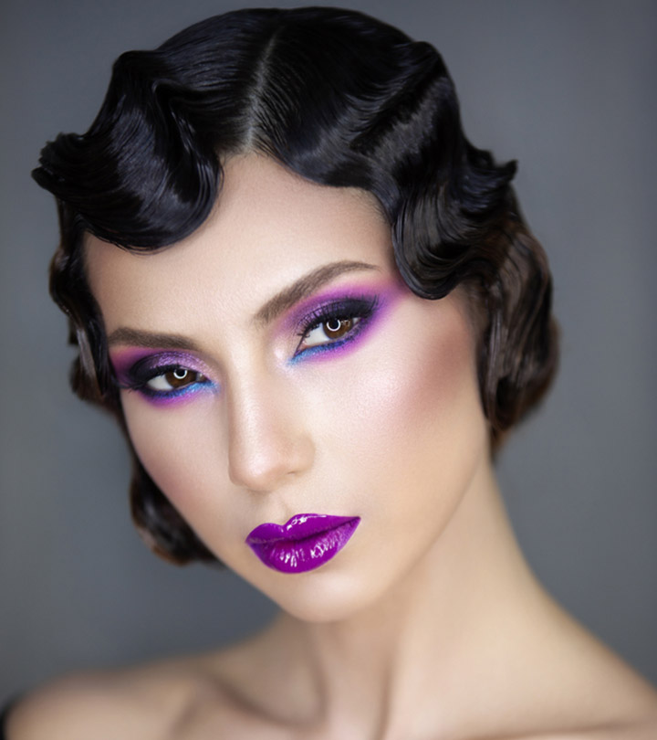 A woman flaunting finger waves hairstyle