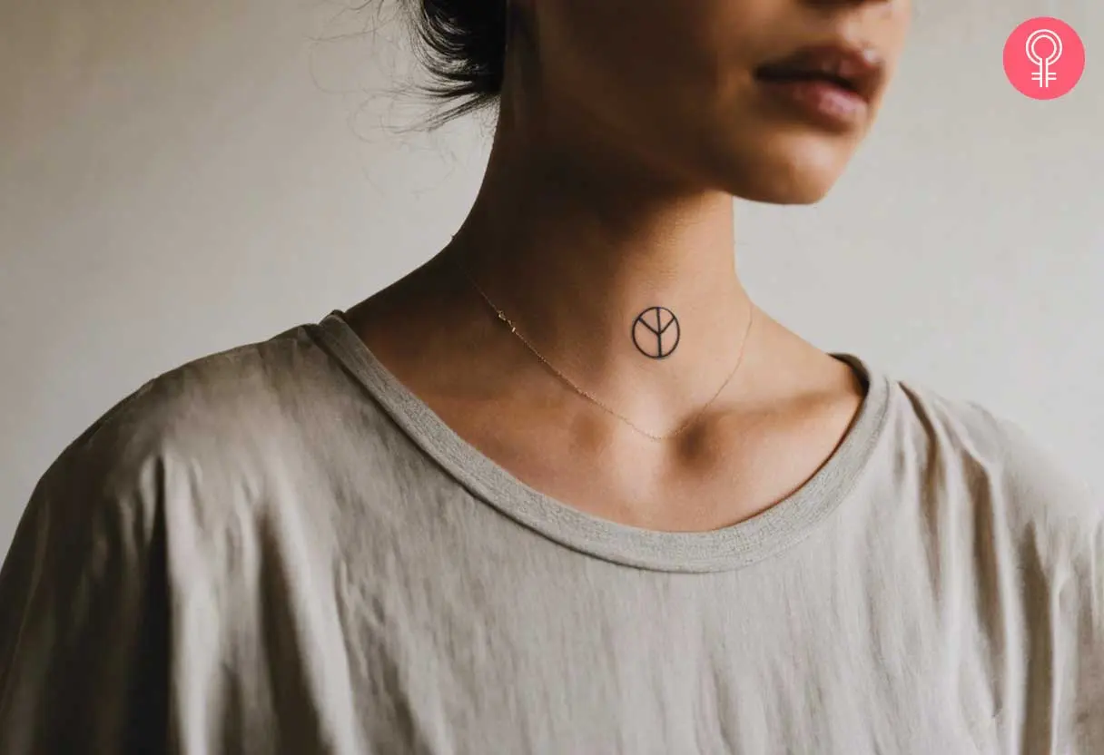 A simple upside down peace symbol on the neck