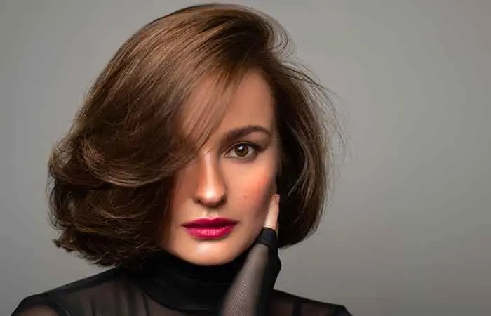 Woman with layered, brown lob hairstyle