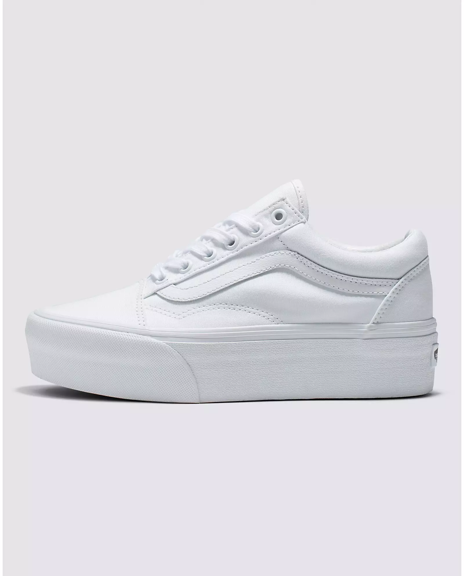 11 Best White Platform Sneakers Of 2024, According To An Expert