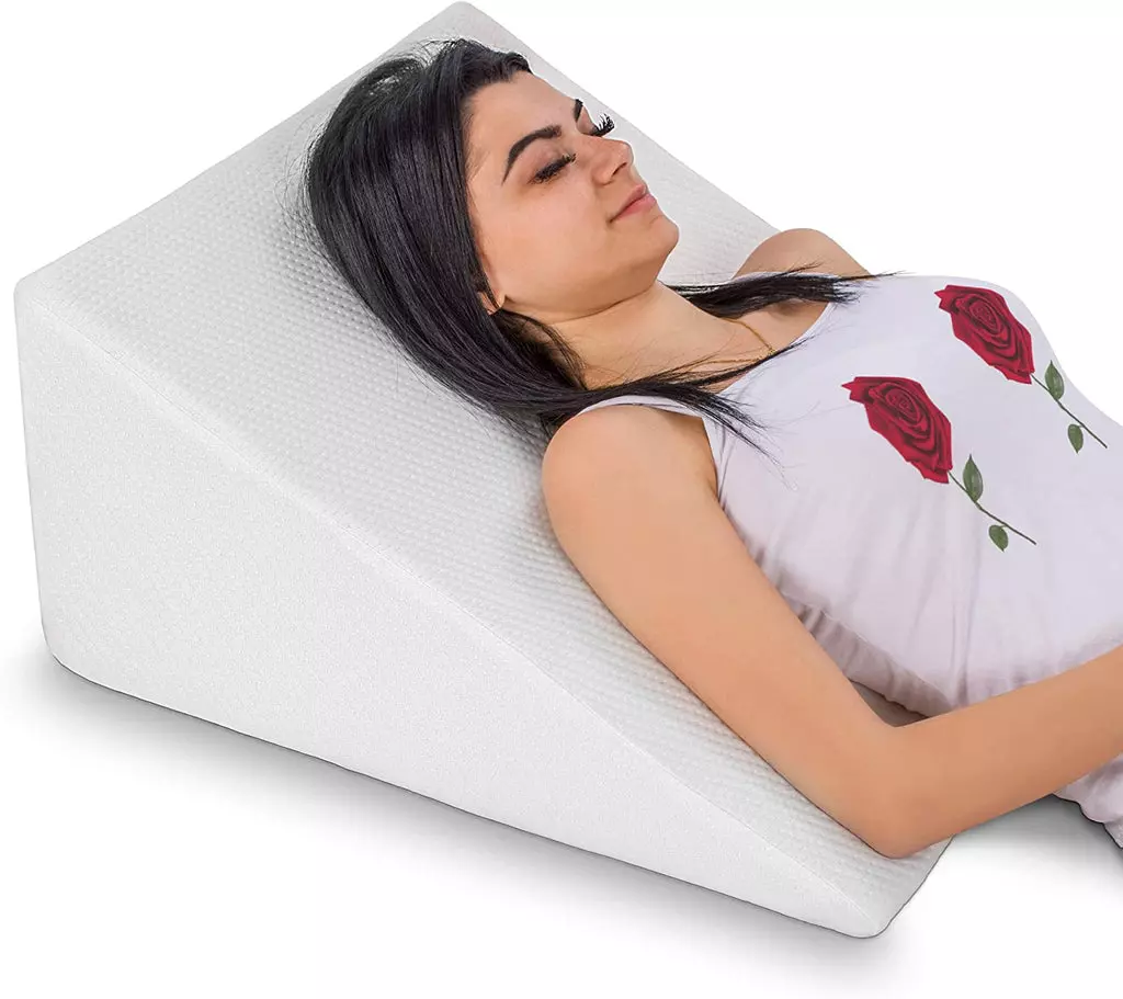 AbcoSportWedge Pillow