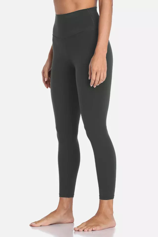 ColorfulkoalaButtery Soft High-Waisted Leggings – Black