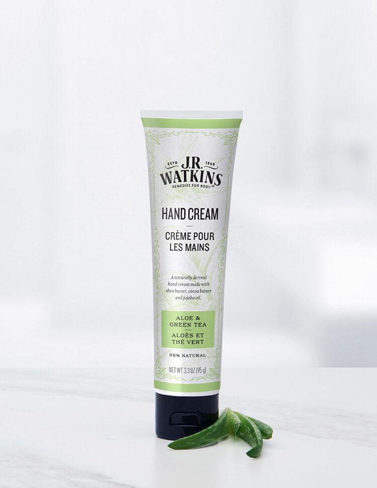 19 Best Natural And Organic Hand Creams & Lotions To Try In 2022