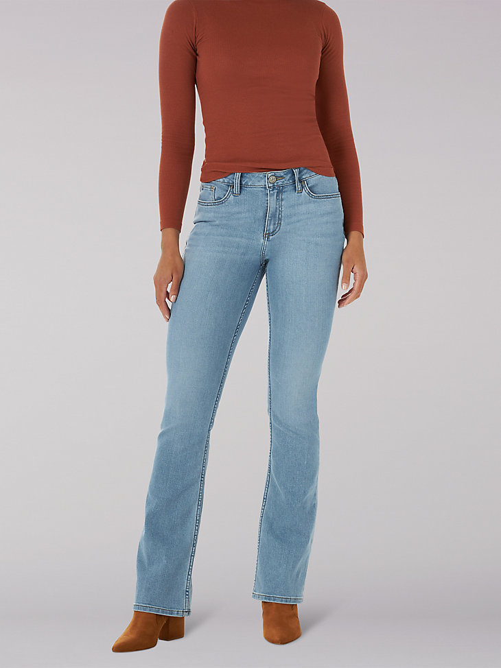 Lee Women’s Regular Fit Bootcut Jeans