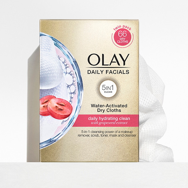 Olay Daily Facials Water-Activated Dry Clothes