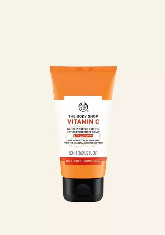 The Body Shop Vitamin C Glow-Protect Lotion SPF 30