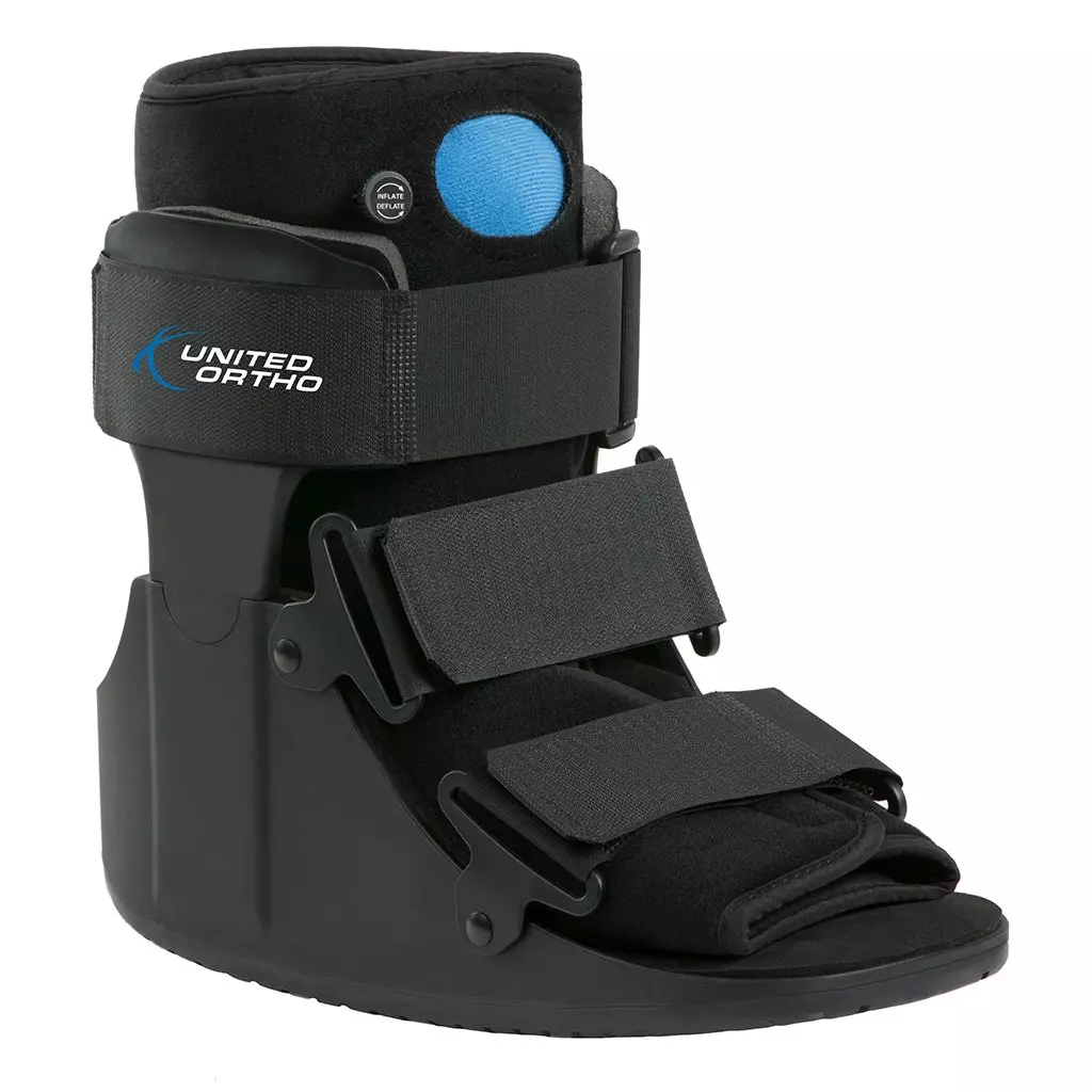 United Ortho Short Air Cam Walker Fracture Boot – Black