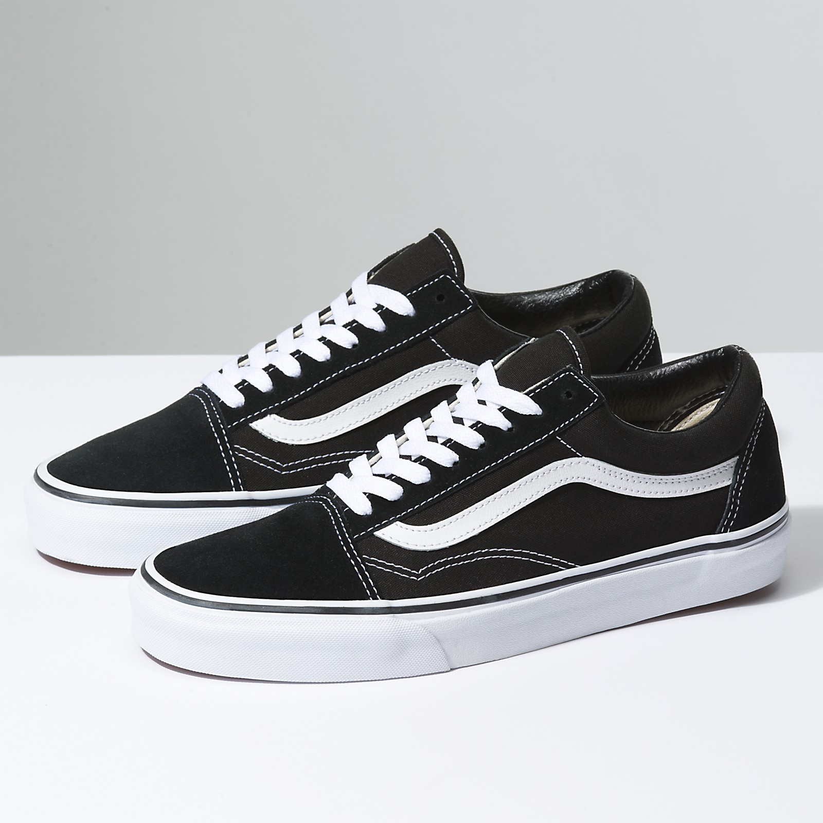 Vans Old Skool Classic Skate Shoes – Black